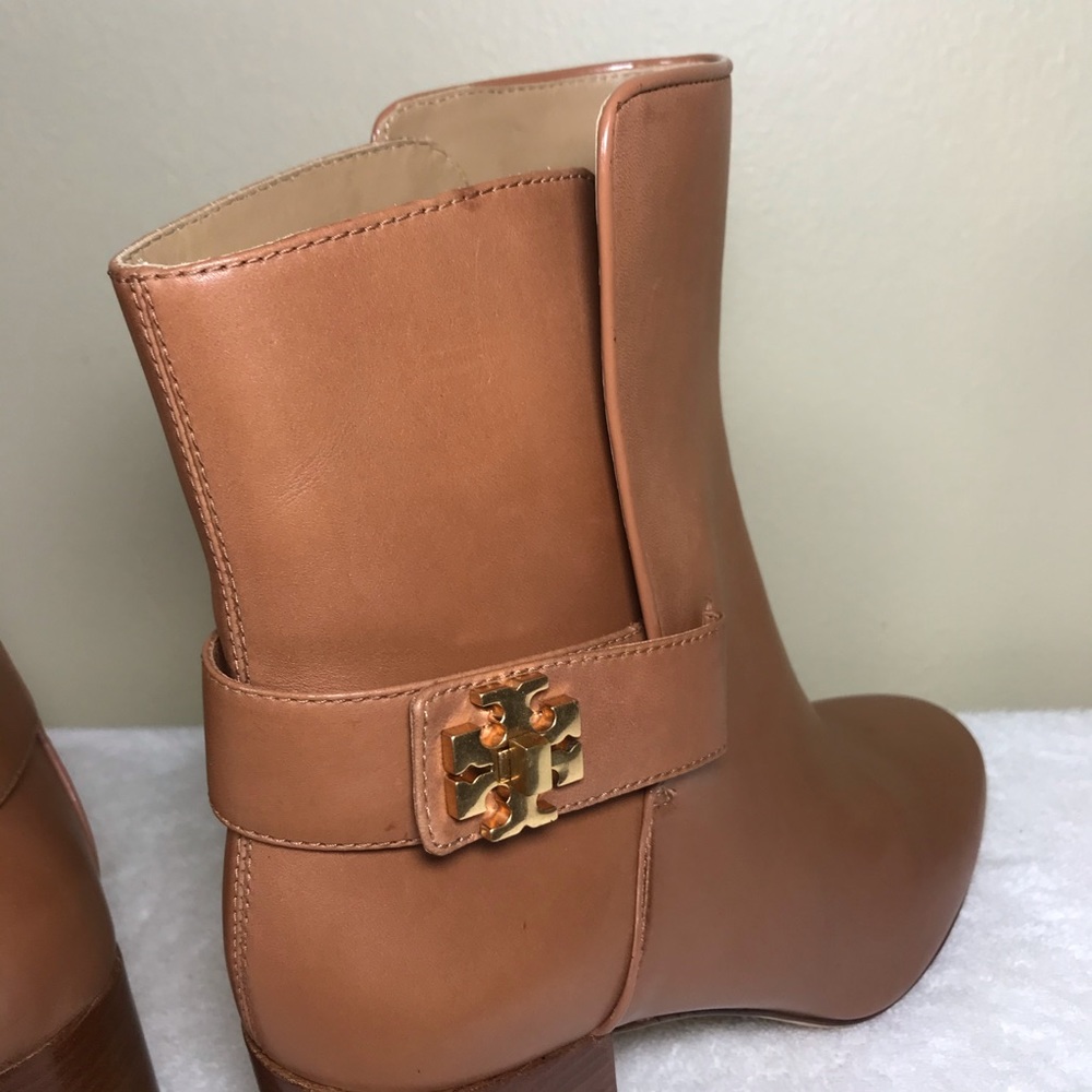 ⚡️SOLD⚡️Tory Burch Ankle Boots Leather Booties New - Picture 13 of 16